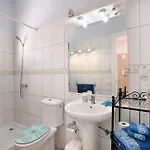 Apartment Atico Arenas *